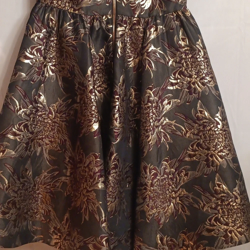 Ted Baker Elegant Gold and Black Floral Dress Size 3 - Picture 10 of 12